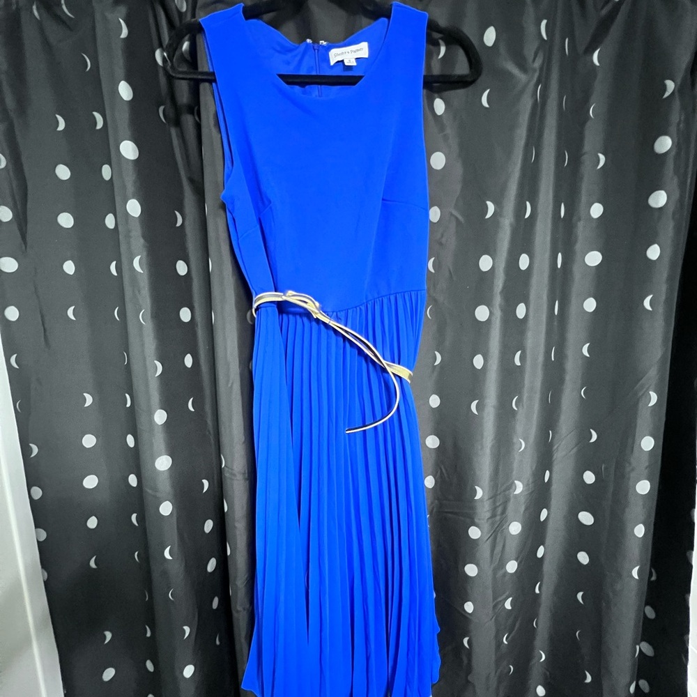 Elegant Blue Sleeveless Dress